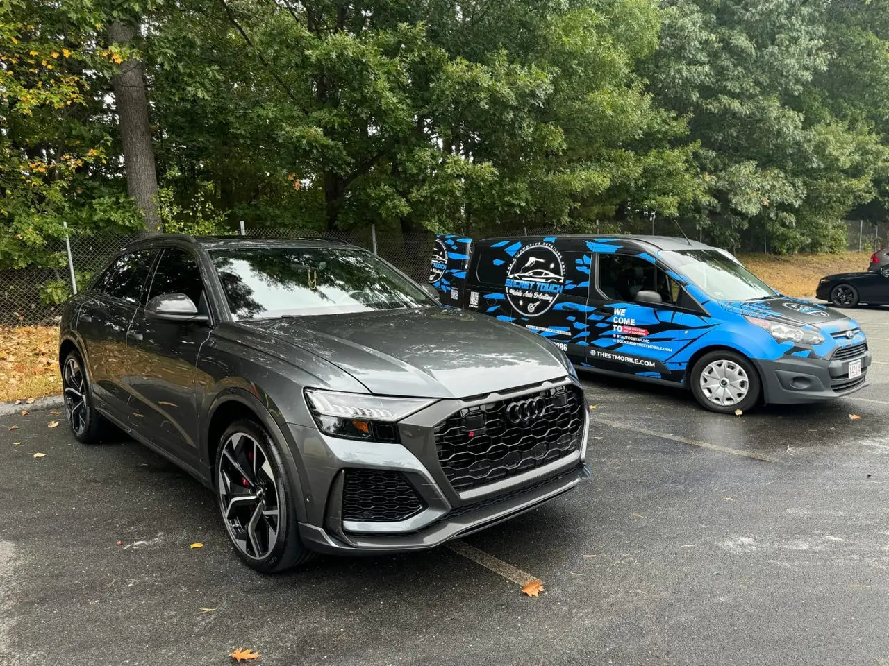 Audi RS Q8 with Secret Touch mobile detailing service vans