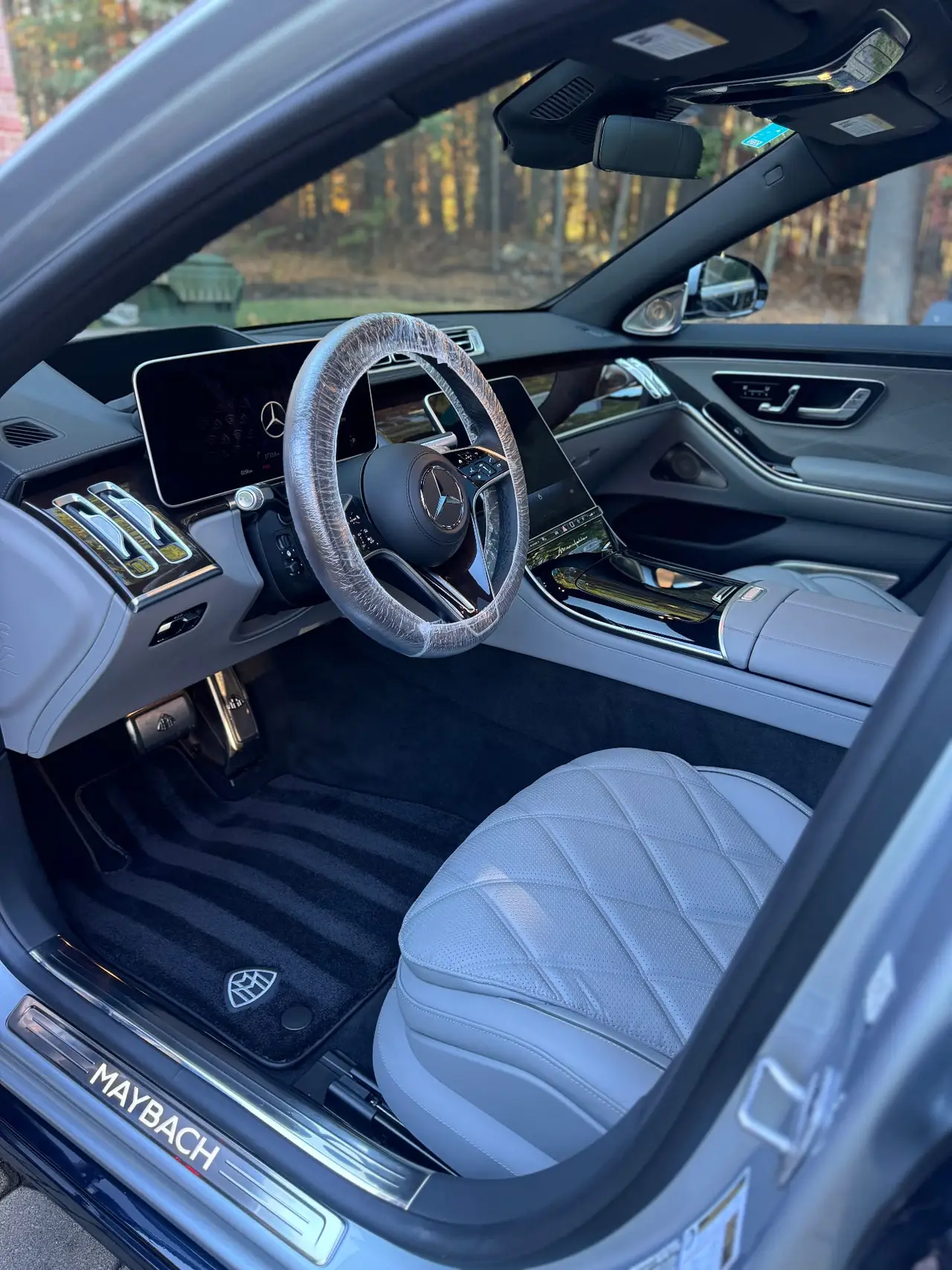 Mercedes Maybach S680 front interior dashboard and steering wheel detail