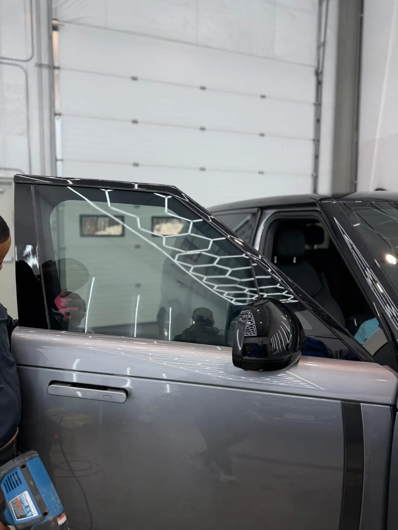 Range Rover window tint close-up Shrewsbury MA