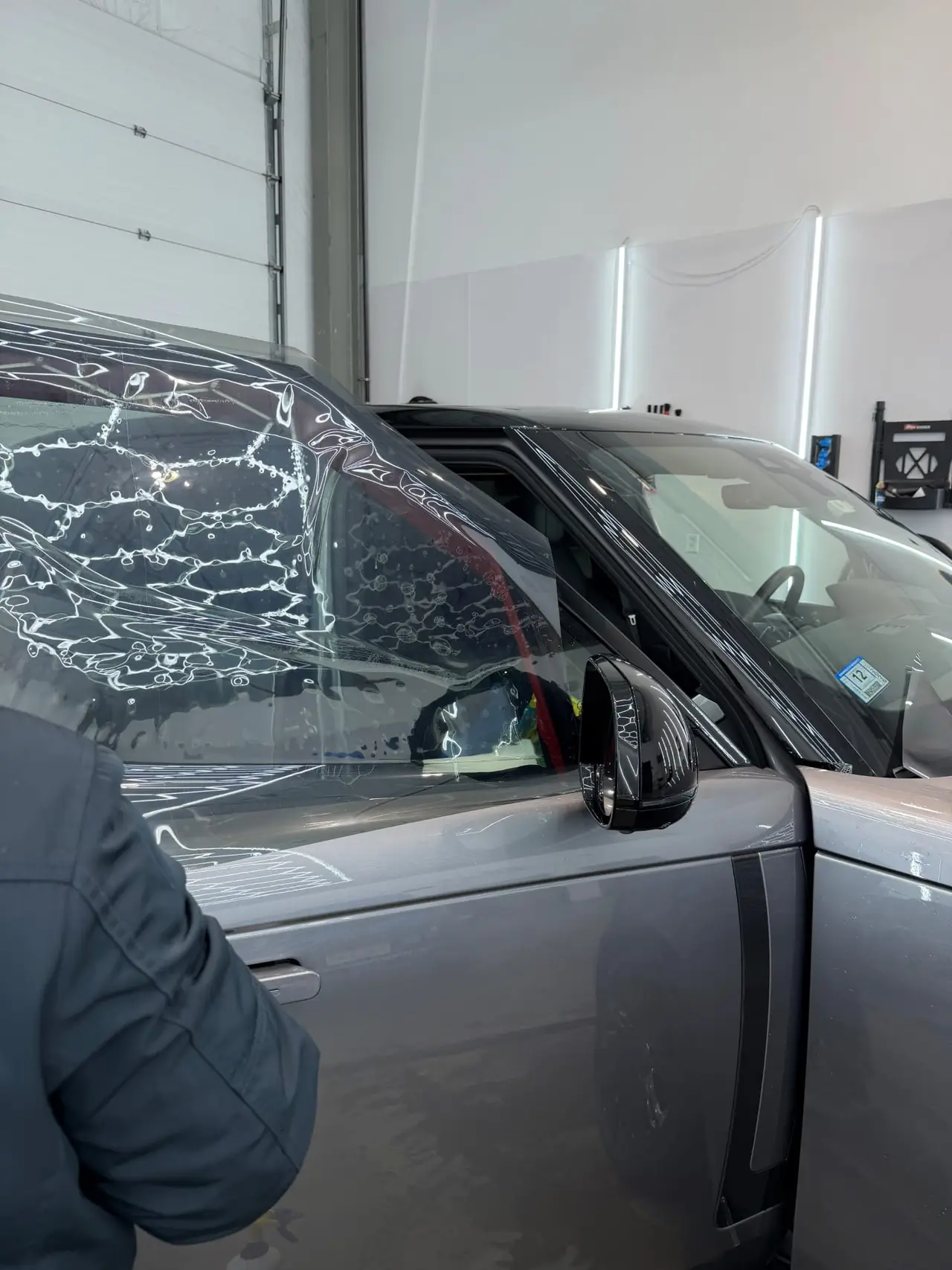 Range Rover windshield tint installation Shrewsbury MA